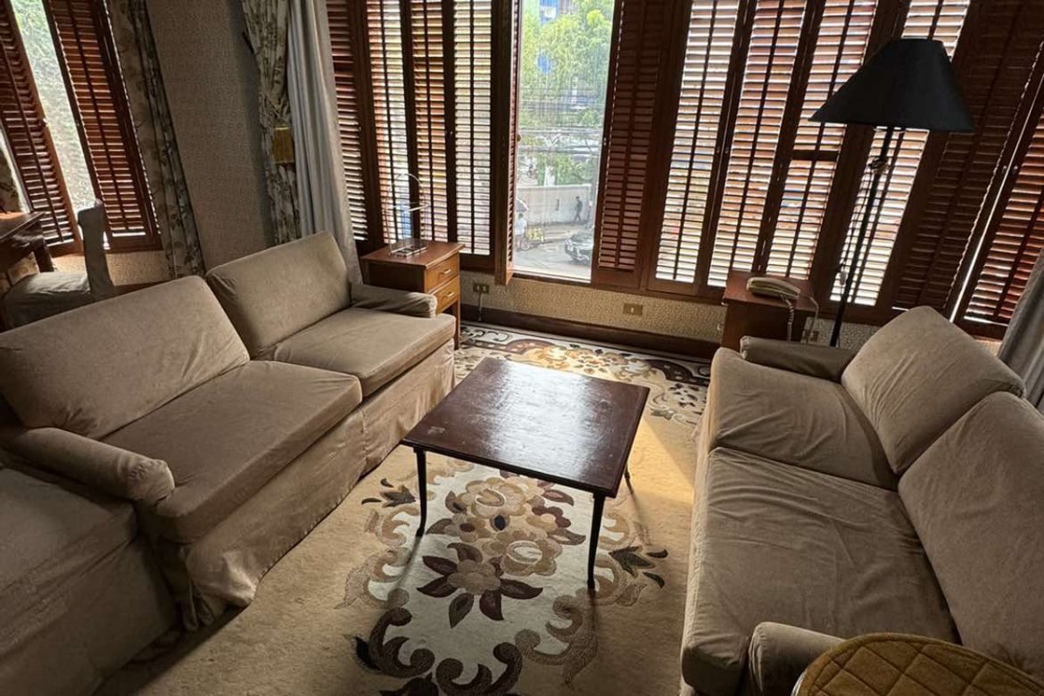 Commercial for Sale in Bel-Air, Makati, Metro Manila near MRT-3 Buendia