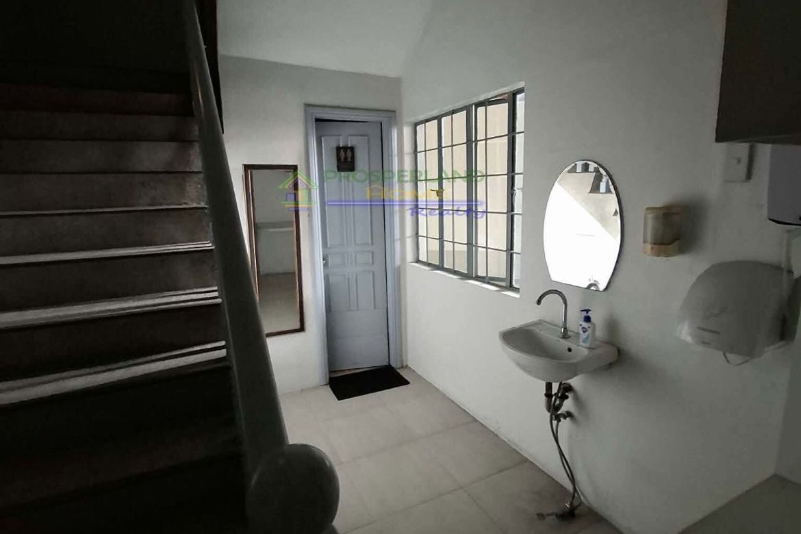 Commercial for Sale in Central, Quezon City, Metro Manila – photo 4