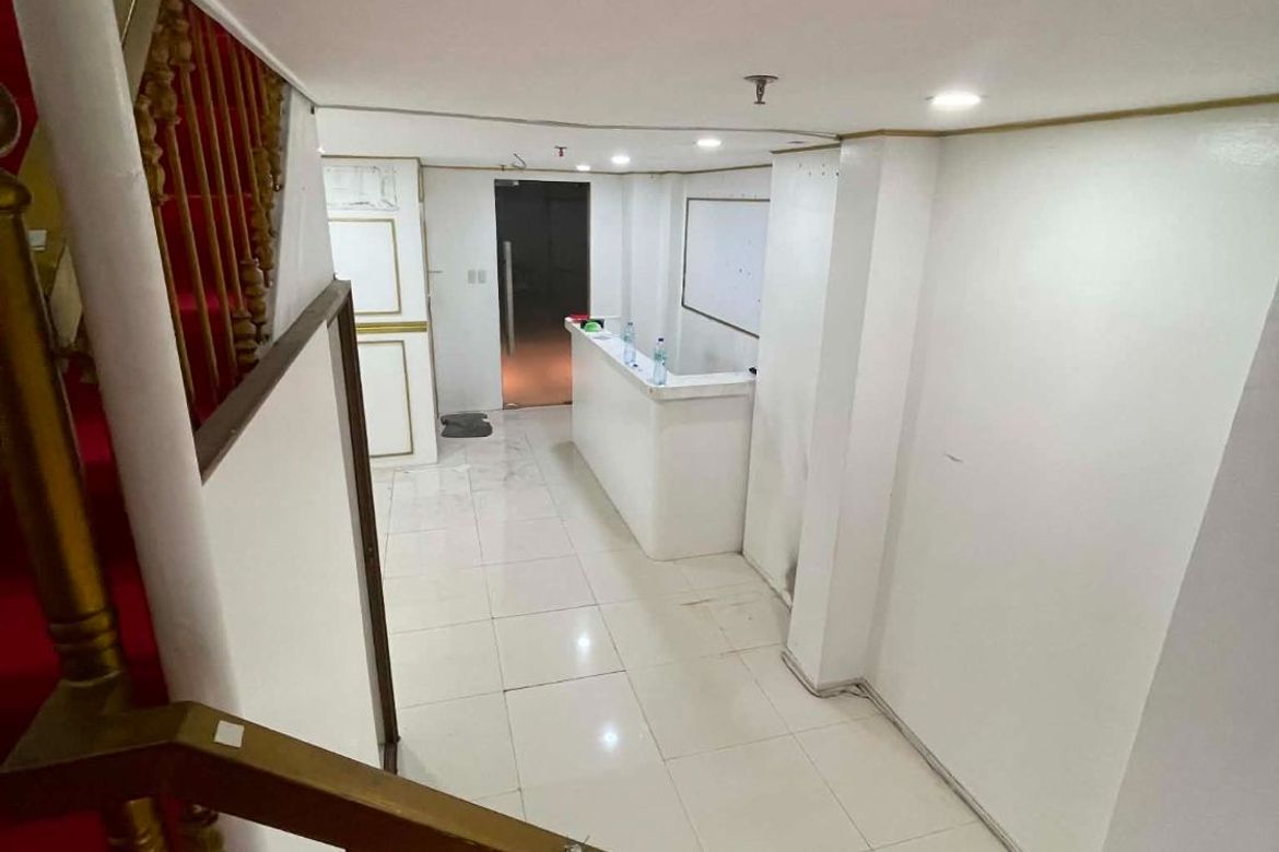 Commercial for Sale in F1 City Center, BGC, Taguig, Metro Manila – photo 4