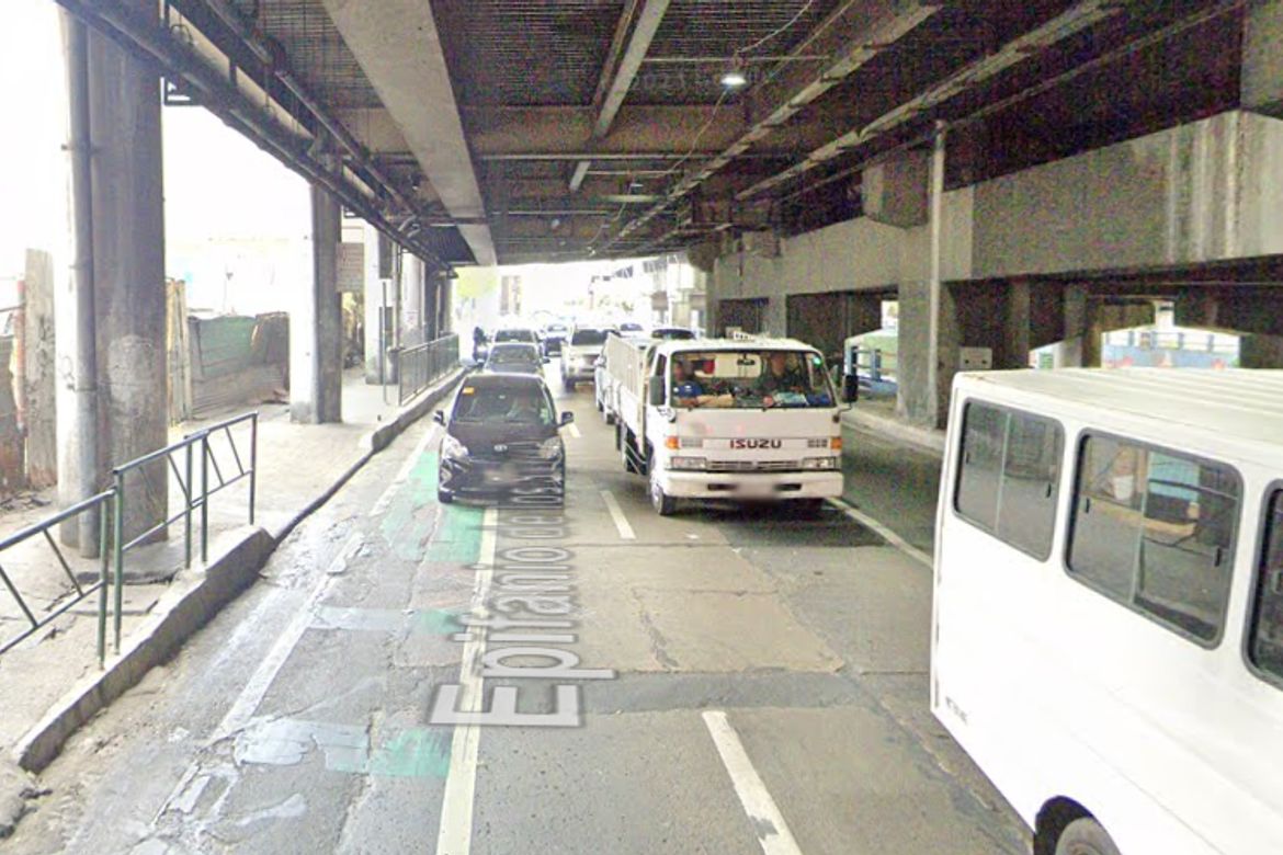 Commercial for Sale in Highway Hills, Mandaluyong, Metro Manila near MRT-3 Shaw Boulevard – photo 2