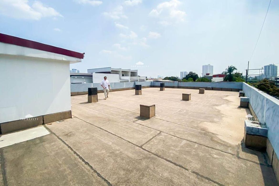 Commercial for Sale in Kamuning, Quezon City, Metro Manila near MRT-3 Kamuning – photo 8