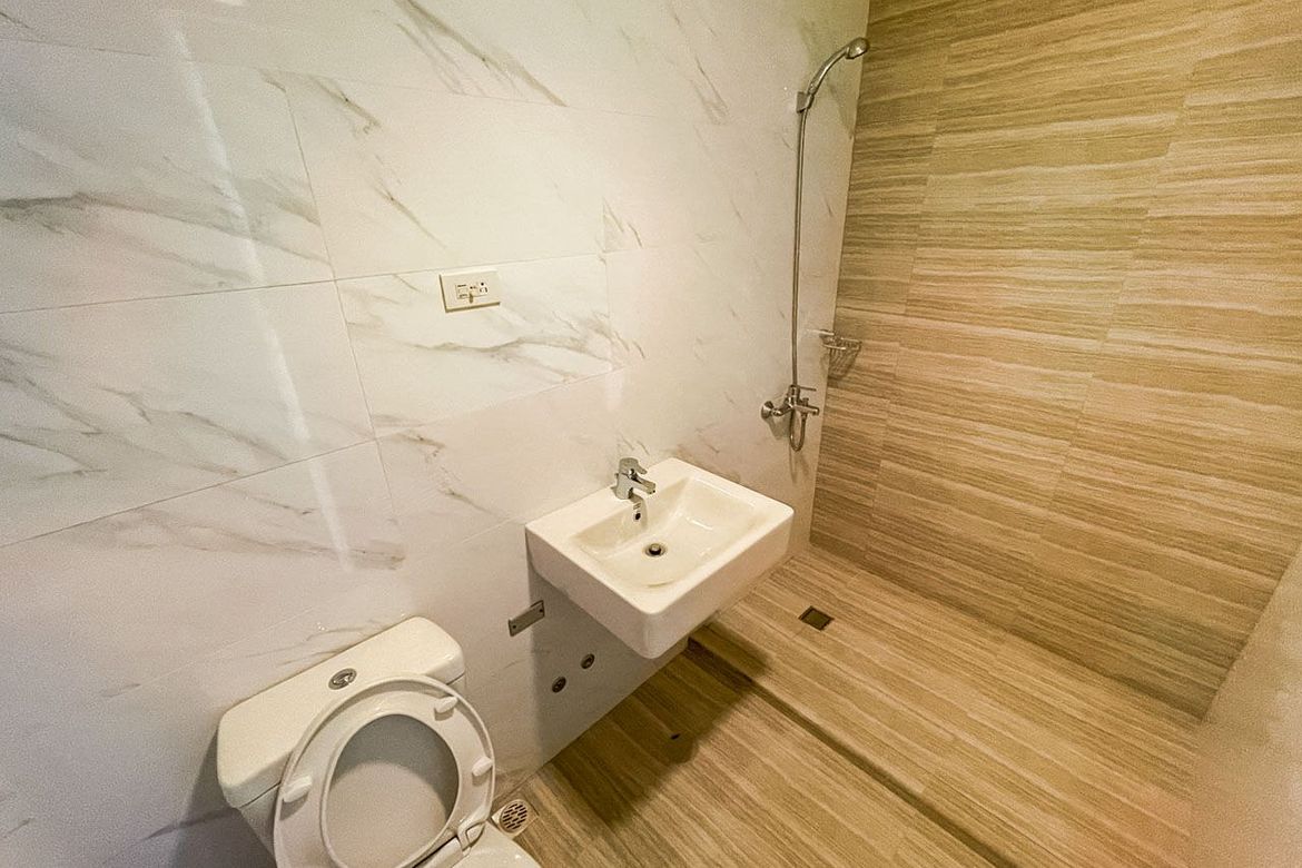 Commercial for Sale in Luz, Cebu City, Cebu – photo 2