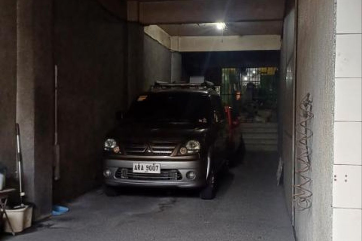 Commercial for Sale in Malamig, Mandaluyong, Metro Manila near MRT-3 Boni – photo 3