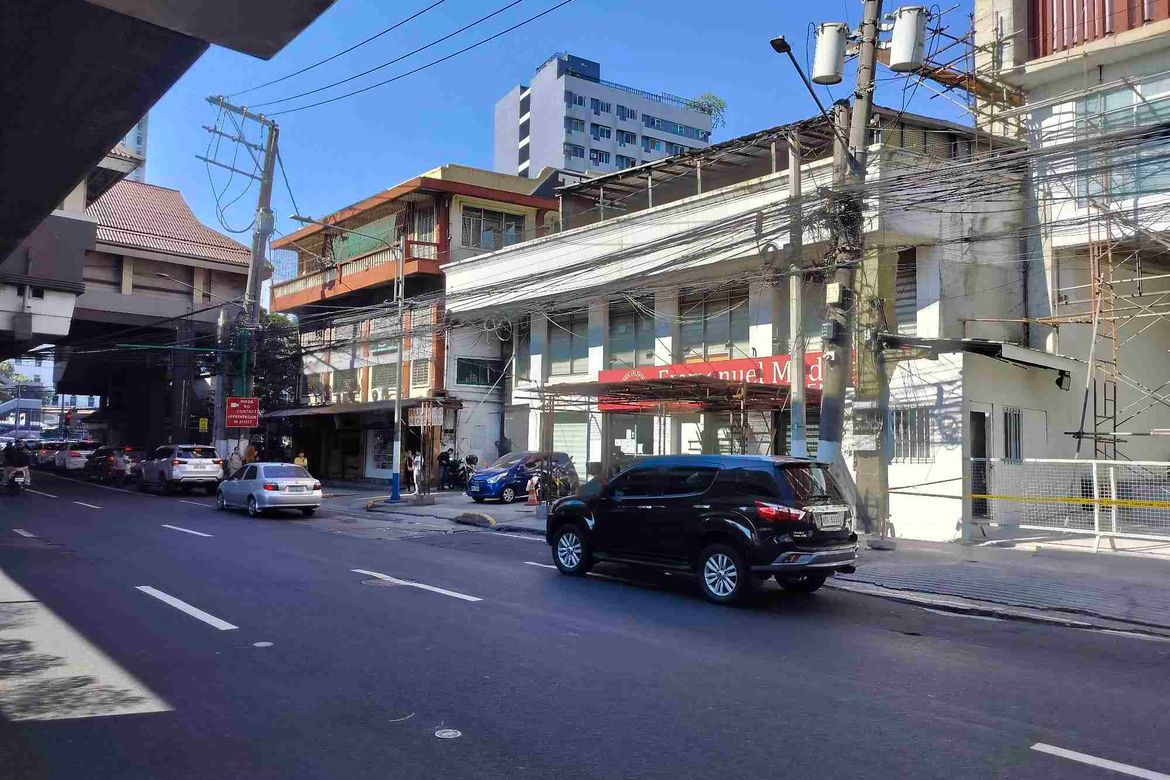 Commercial for Sale in Malate, Manila, Metro Manila near LRT-1 Vito Cruz
