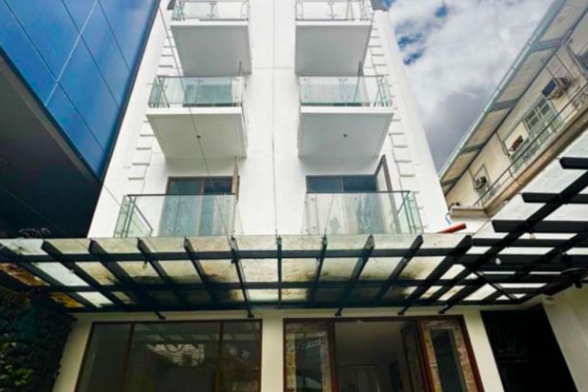 Commercial for Sale in Malate, Manila, Metro Manila near LRT-1 Vito Cruz