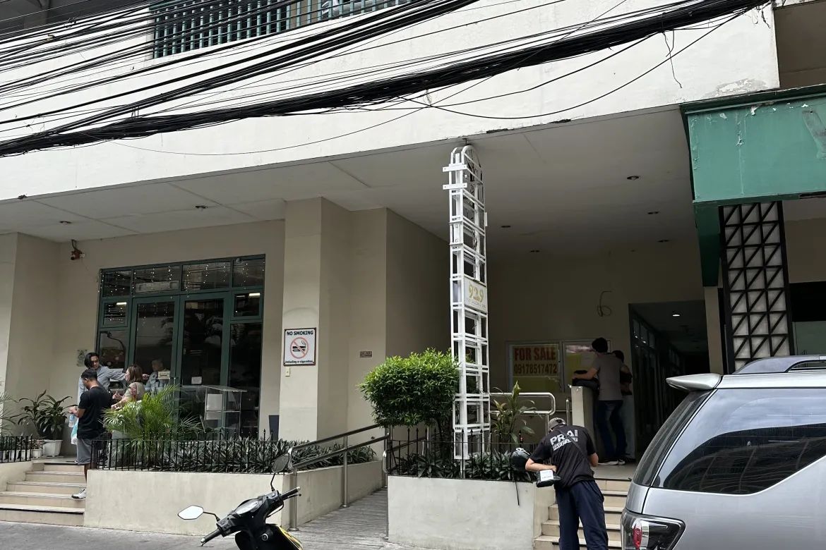 Commercial for Sale in Manila, Metro Manila near LRT-1 Doroteo Jose – photo 6