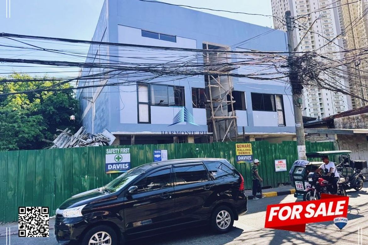 Commercial for Sale in McKinley Hill, Taguig, Metro Manila