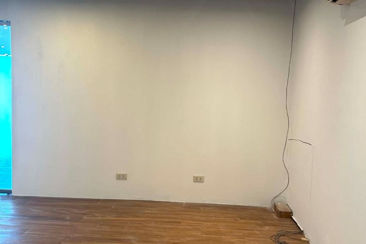 Commercial for Sale in One Corporate Center, San Antonio, Pasig, Metro Manila near MRT-3 Ortigas – photo 4