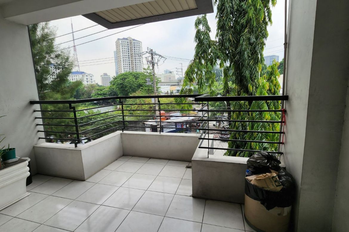 Commercial for Sale in Pasong Tamo, Quezon City, Metro Manila – photo 3