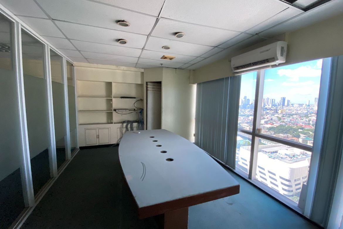 Commercial for Sale in Pio Del Pilar, Makati, Metro Manila