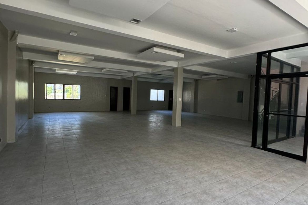 Commercial for Sale in Pio Del Pilar, Makati, Metro Manila – photo 6