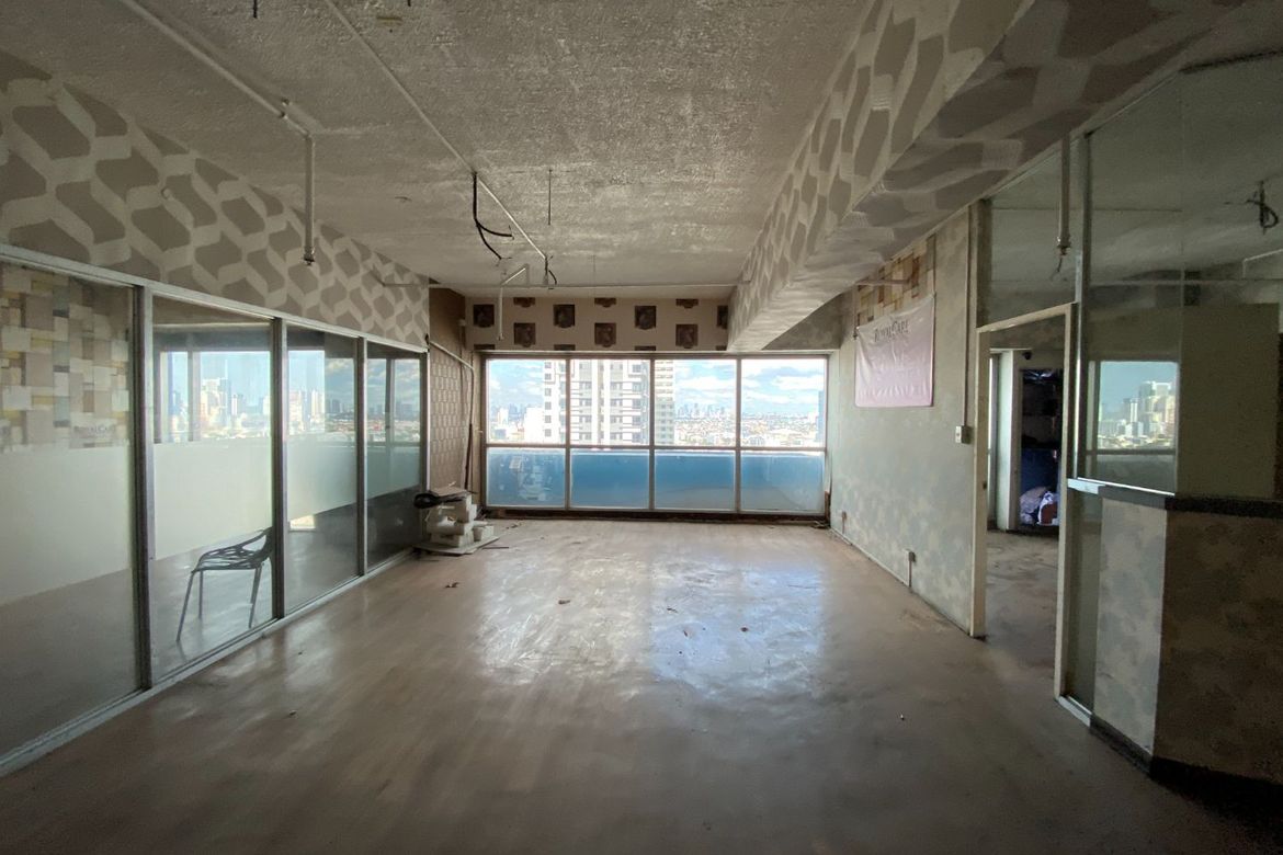 Commercial for Sale in Pio Del Pilar, Makati, Metro Manila – photo 2
