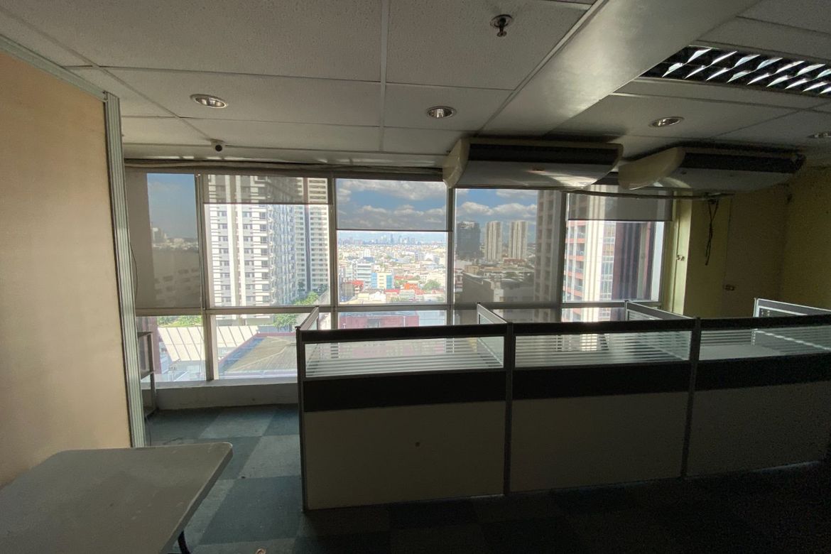 Commercial for Sale in Pio Del Pilar, Makati, Metro Manila – photo 3