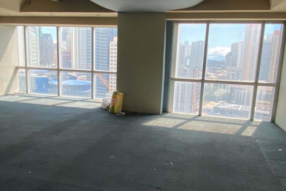 Commercial for Sale in Pio Del Pilar, Makati, Metro Manila – photo 5