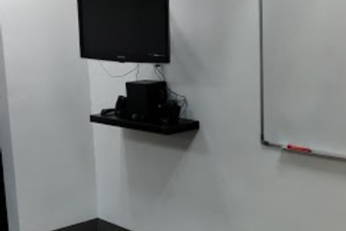 Commercial for Sale in Pio Del Pilar, Makati, Metro Manila – photo 5