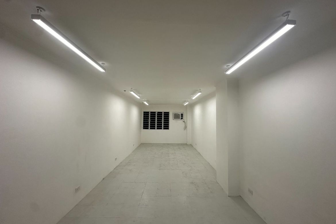 Commercial for Sale in Pio Del Pilar, Makati, Metro Manila