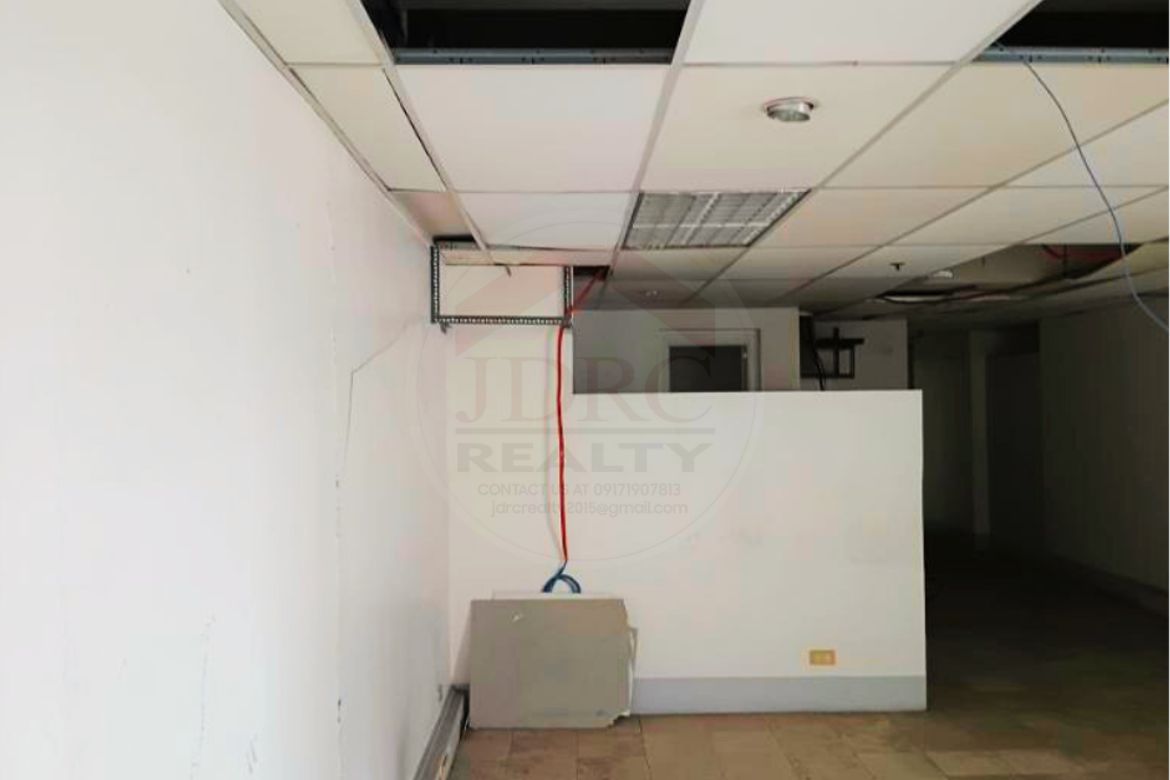 Commercial for Sale in Pio Del Pilar, Makati, Metro Manila – photo 2