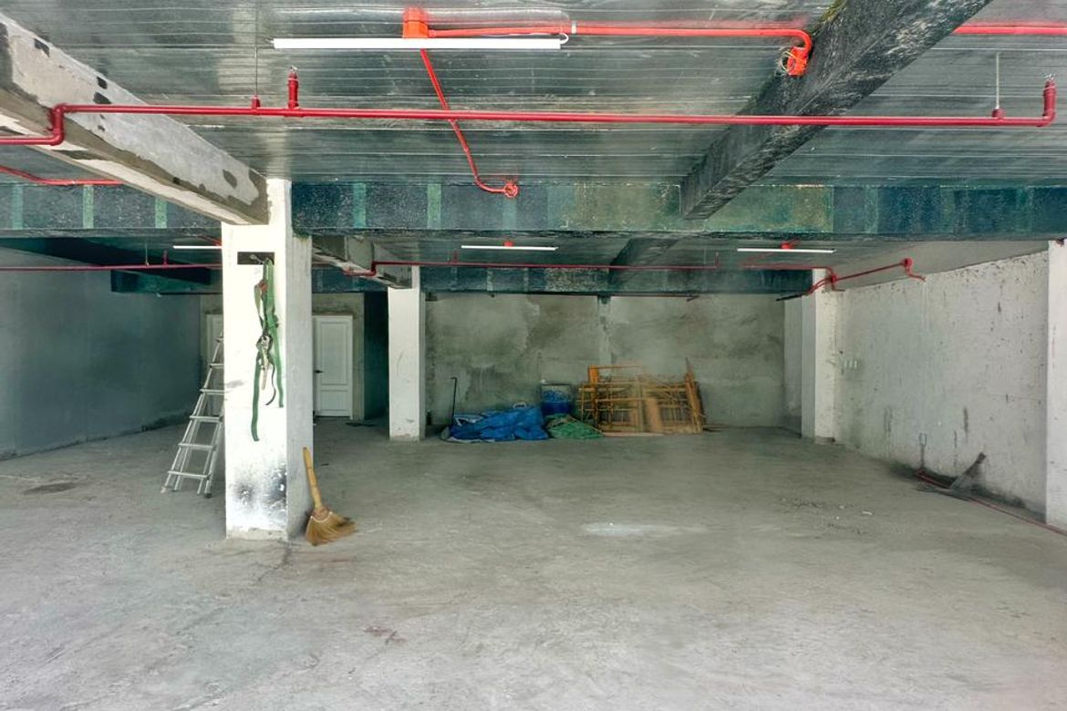 Commercial for Sale in Poblacion, Muntinlupa, Metro Manila – photo 5