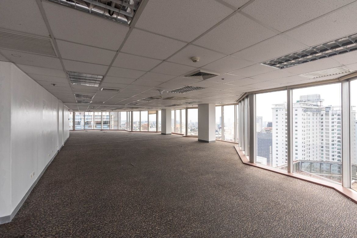 Commercial for Sale in San Lorenzo, Makati, Metro Manila – photo 2