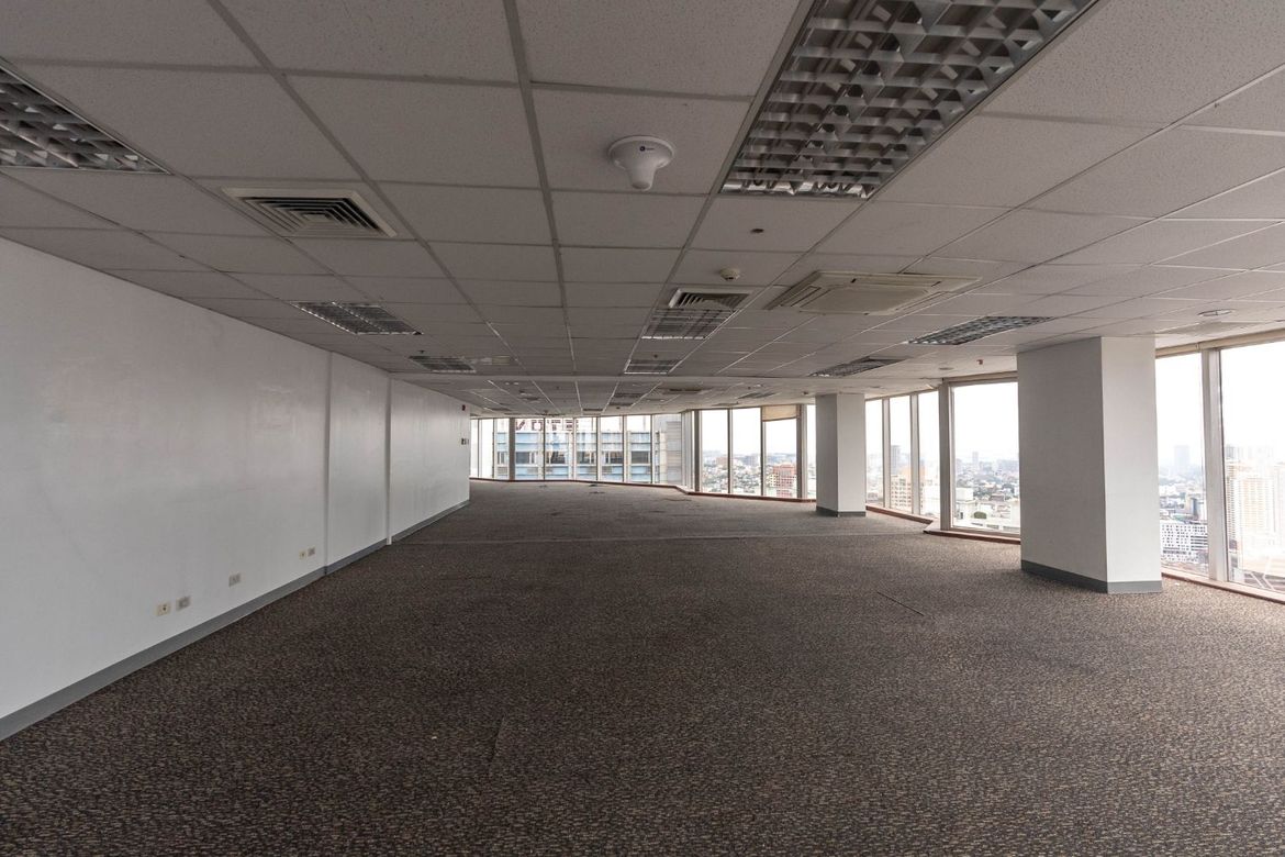 Commercial for Sale in San Lorenzo, Makati, Metro Manila – photo 3