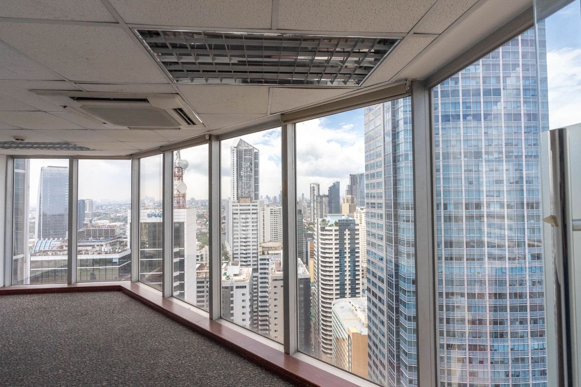 Commercial for Sale in San Lorenzo, Makati, Metro Manila – photo 8