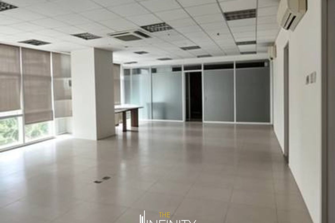 Commercial for Sale in Seibu Tower, BGC, Taguig, Metro Manila – photo 4
