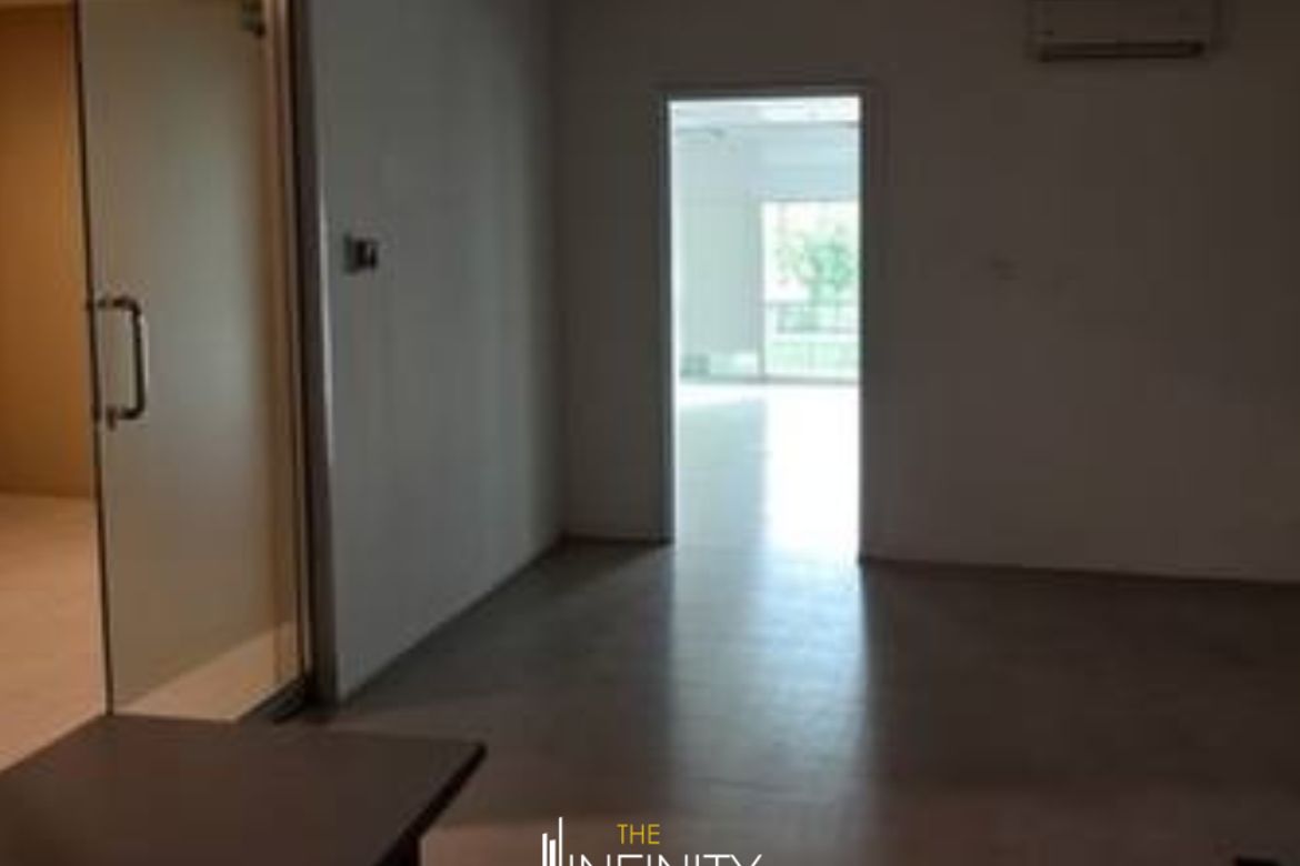Commercial for Sale in Seibu Tower, BGC, Taguig, Metro Manila – photo 8