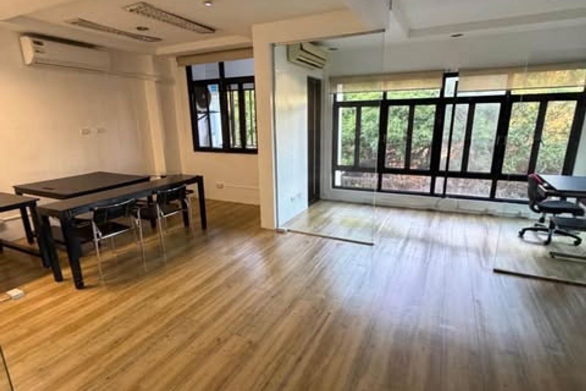 Commercial for Sale in Socorro, Quezon City, Metro Manila near LRT-2 Araneta Center-Cubao – photo 2