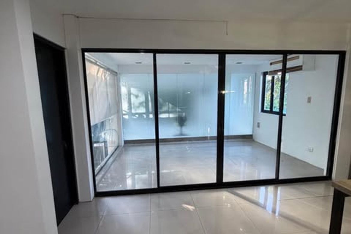 Commercial for Sale in Socorro, Quezon City, Metro Manila near LRT-2 Araneta Center-Cubao – photo 4