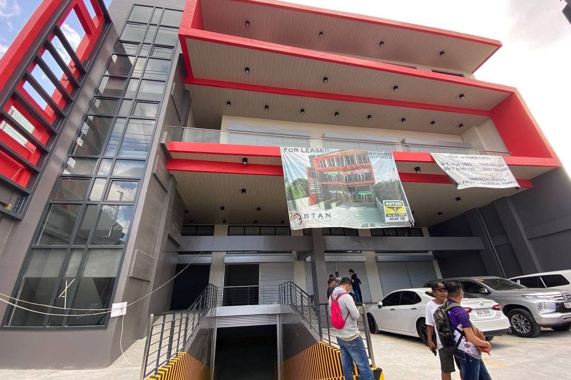Commercial for Sale in Wack-Wack Greenhills, Mandaluyong, Metro Manila near MRT-3 Ortigas