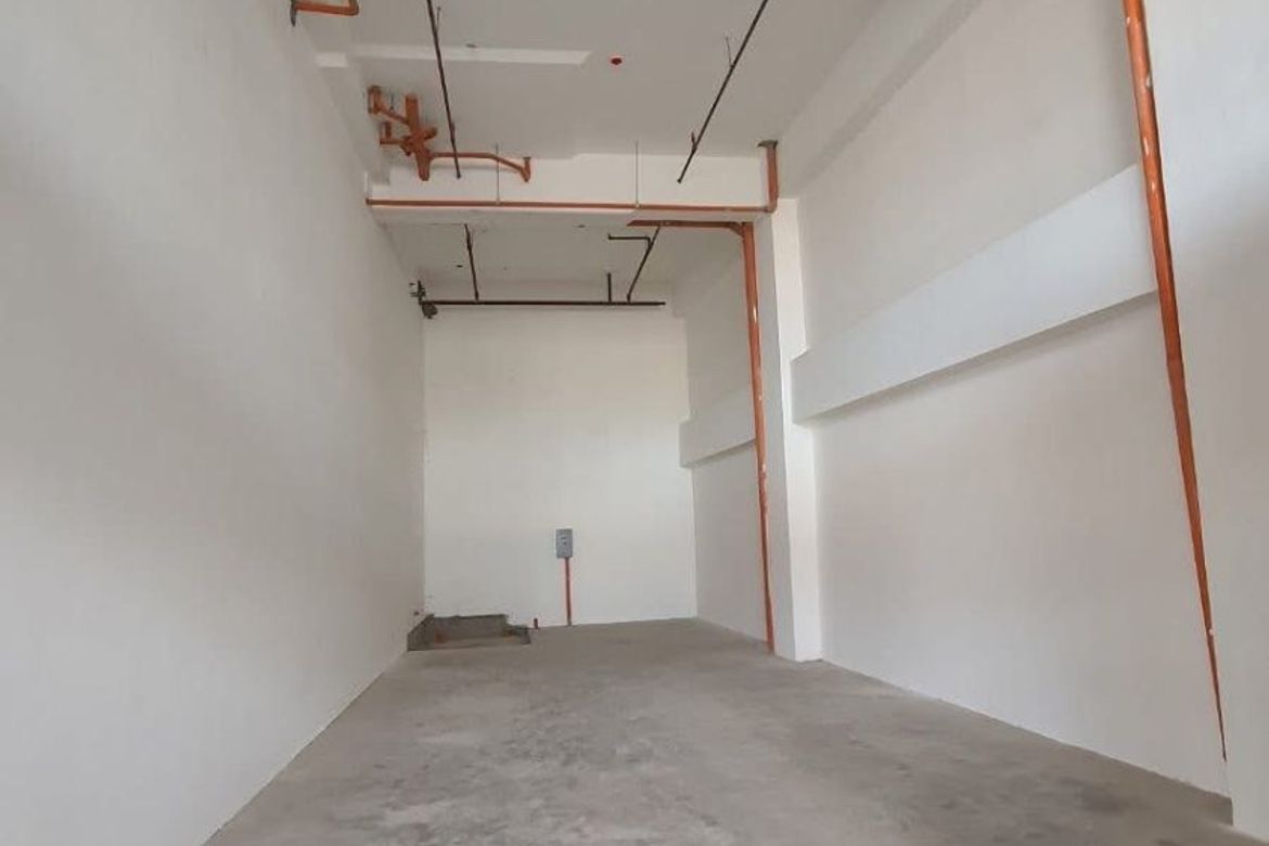 Commercial for Sale in Wack-Wack Greenhills, Mandaluyong, Metro Manila near MRT-3 Ortigas – photo 3