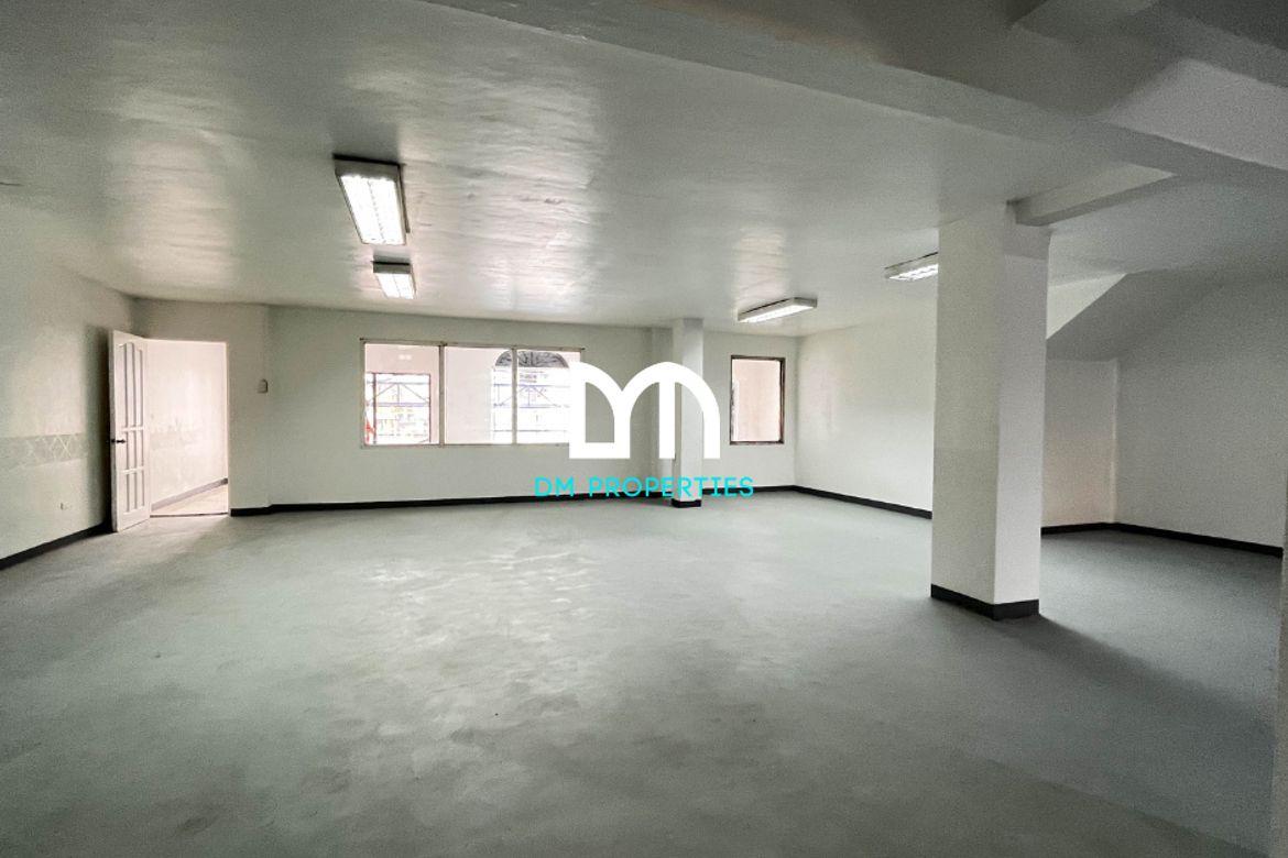 Commercial for Sale in Wack-Wack Greenhills, Mandaluyong, Metro Manila near MRT-3 Shaw Boulevard