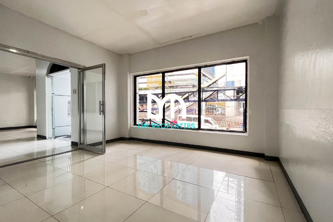 Commercial for Sale in Wack-Wack Greenhills, Mandaluyong, Metro Manila near MRT-3 Shaw Boulevard – photo 4