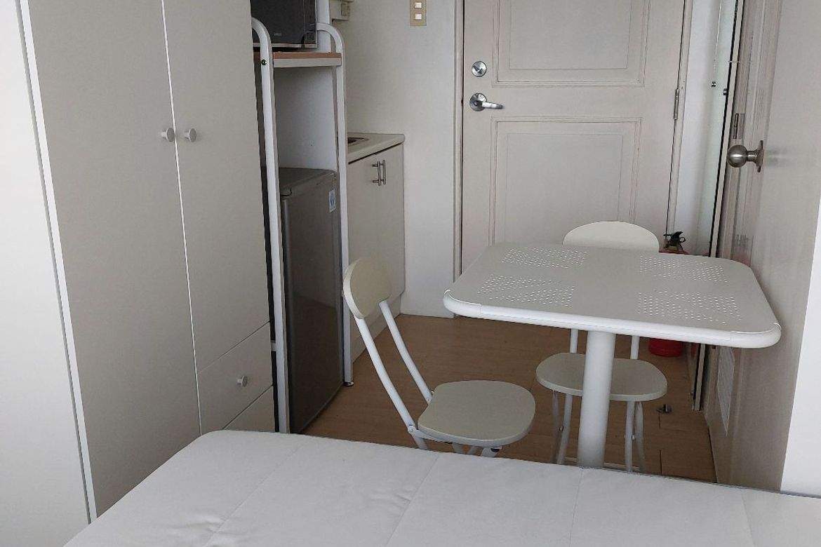 Condo for Rent in Alabang, Muntinlupa, Metro Manila photo 4