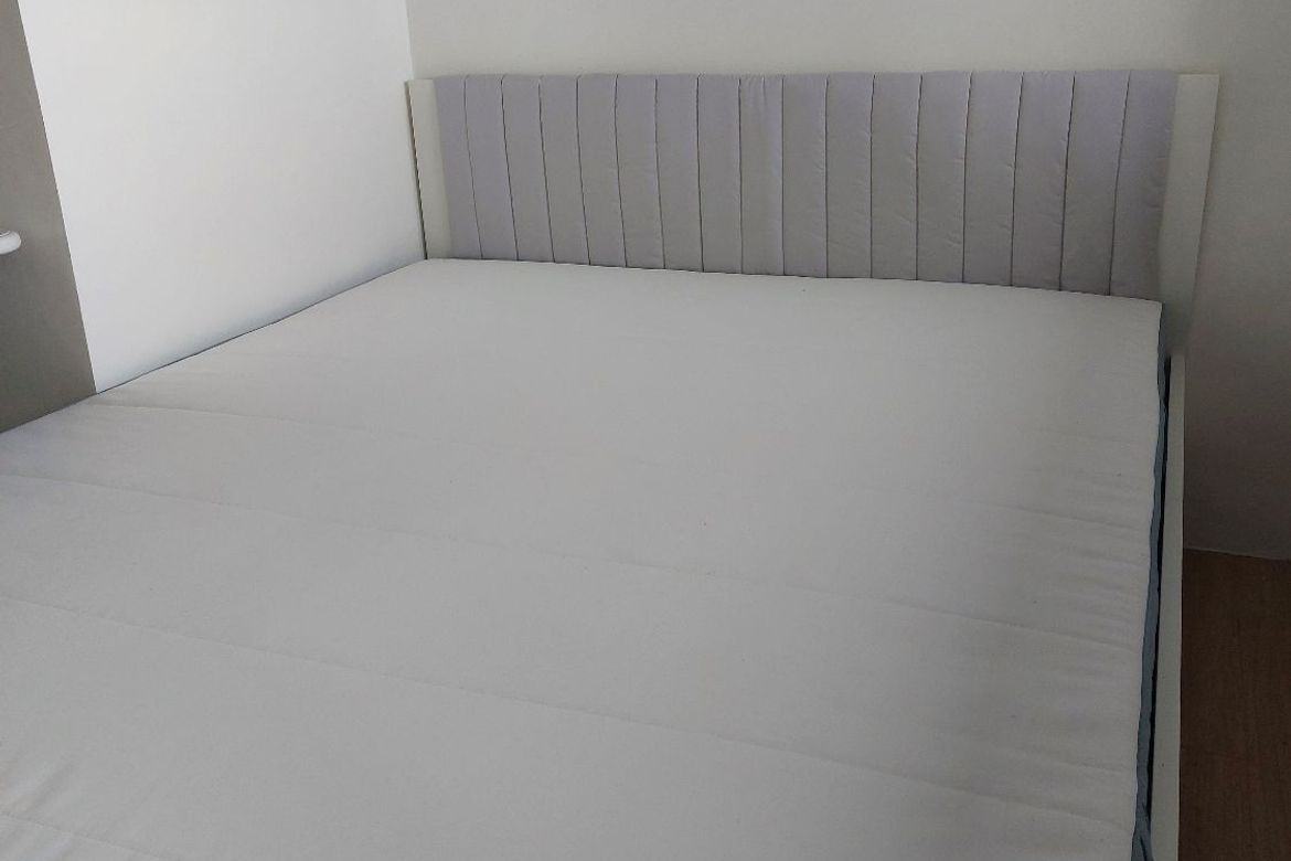 Condo for Rent in Alabang, Muntinlupa, Metro Manila photo 7