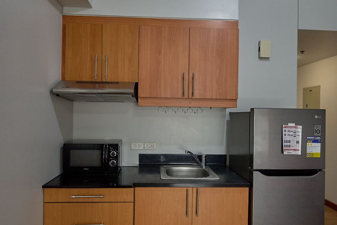Condo for Rent in Celadon Park, Santa Cruz, Manila, Metro Manila near LRT-1 Blumentritt photo 5