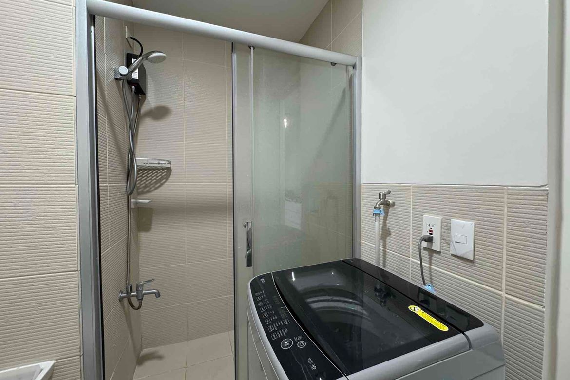 Condo for Rent in Don Jose, Santa Rosa, Laguna photo 6