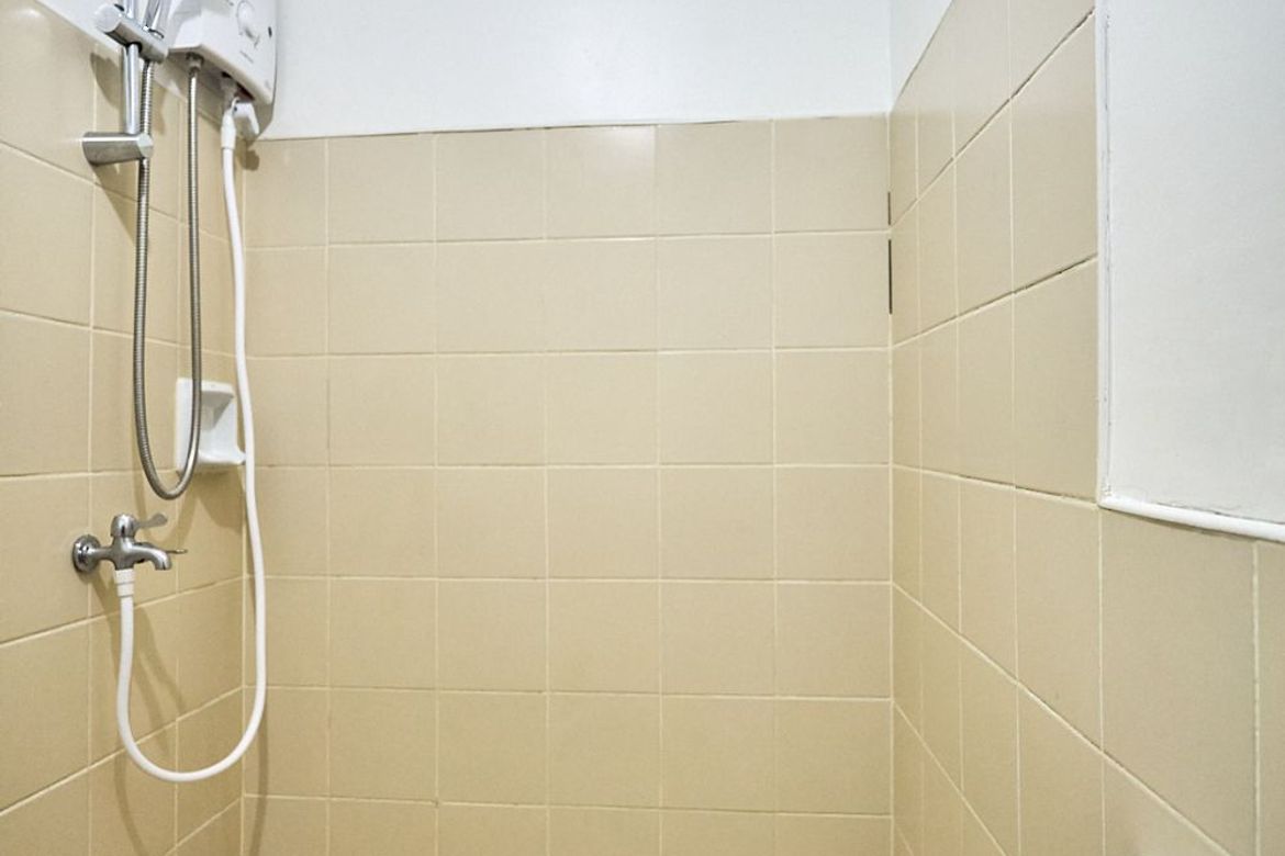 Condo for Rent in Loyola Heights, Quezon City, Metro Manila near LRT-2 Katipunan photo 8