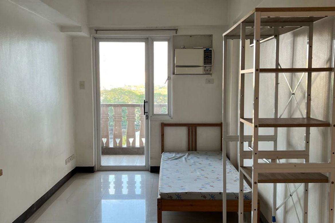 Condo for Rent in Pine Crest, Mariana, Quezon City, Metro Manila near LRT-2 Gilmore
