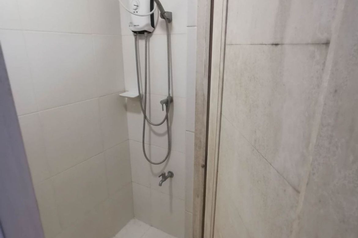 Condo for Rent in Studio City, Alabang, Muntinlupa, Metro Manila photo 8