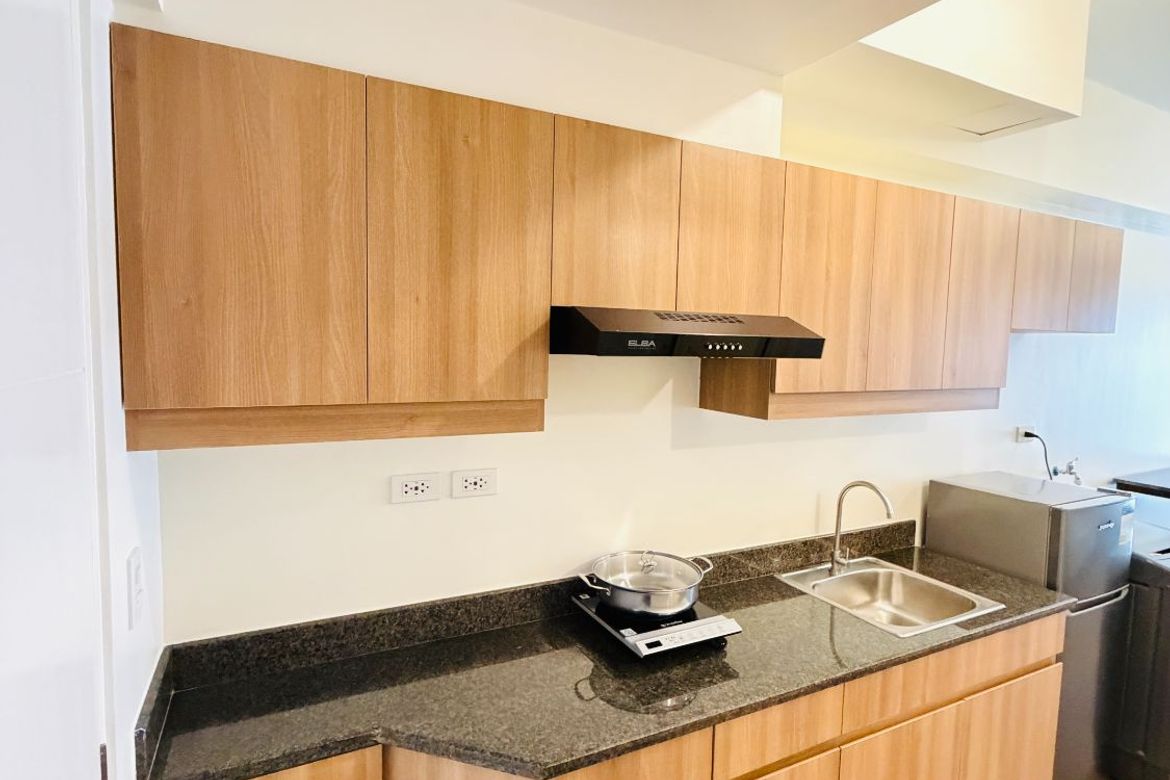 Condo for Rent in The Camden Place, Malate, Manila, Metro Manila photo 5
