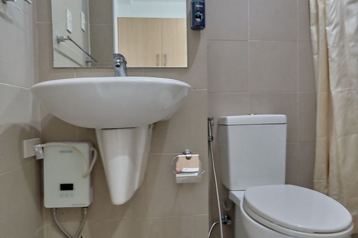 Condo for Rent in The Residences at Commonwealth Quezon City, Batasan Hills, Quezon City, Metro Manila photo 6