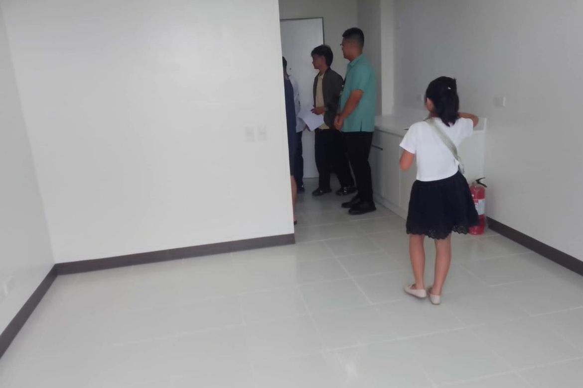 Condo for Rent in Zadia, Don Jose, Santa Rosa, Laguna photo 3