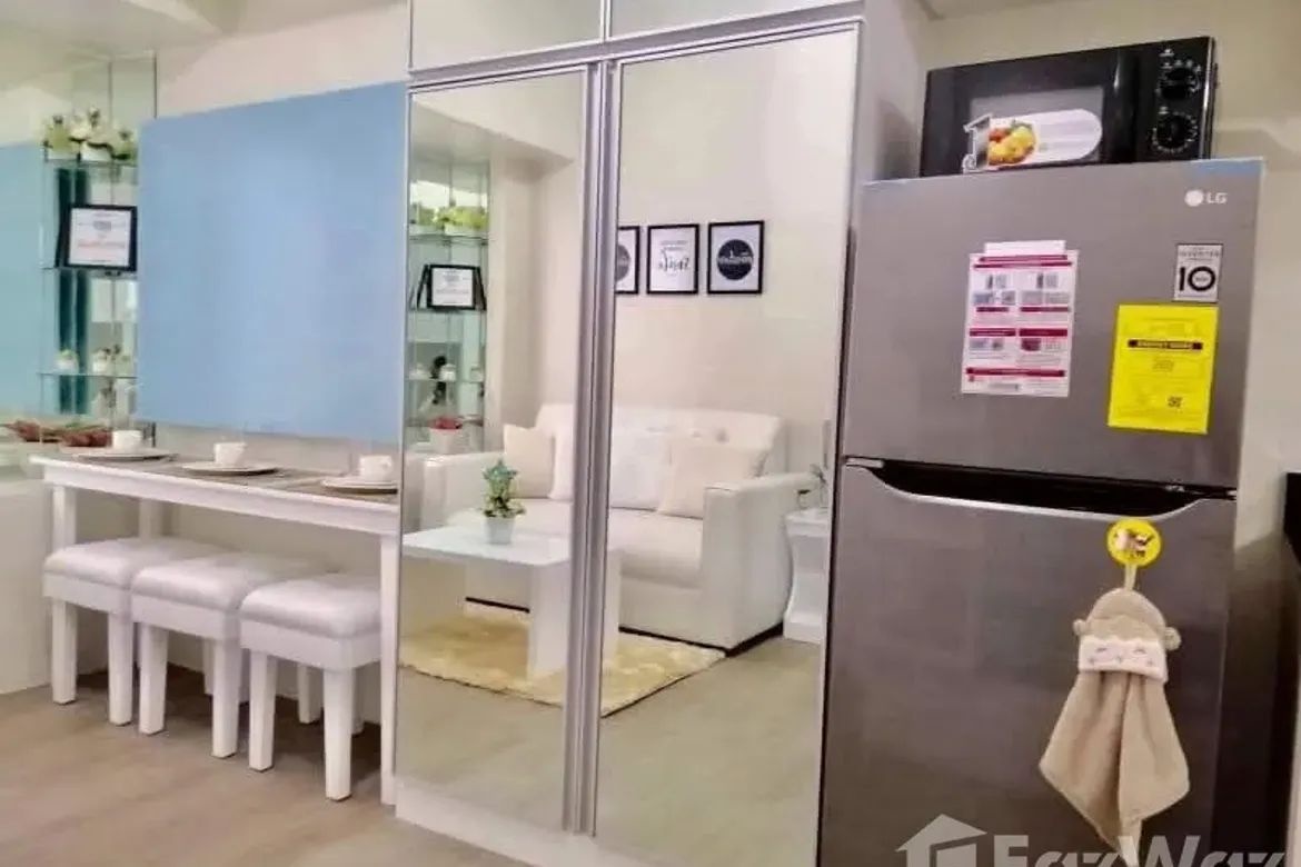 Condo for Sale in 878 España, Manila, Metro Manila near LRT-2 Legarda – photo 4