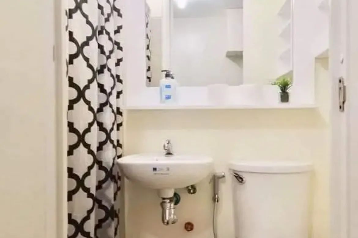 Condo for Sale in 878 España, Manila, Metro Manila near LRT-2 Legarda – photo 5
