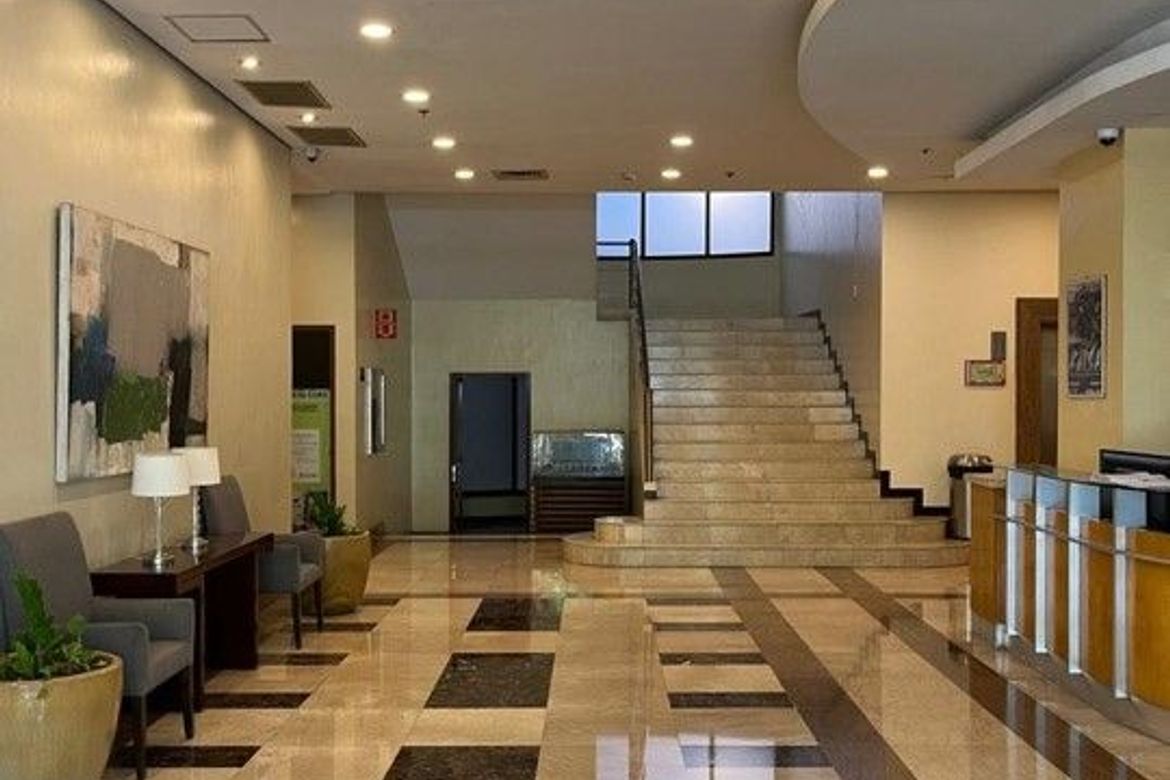 Condo for Sale in Alabang, Muntinlupa, Metro Manila – photo 3