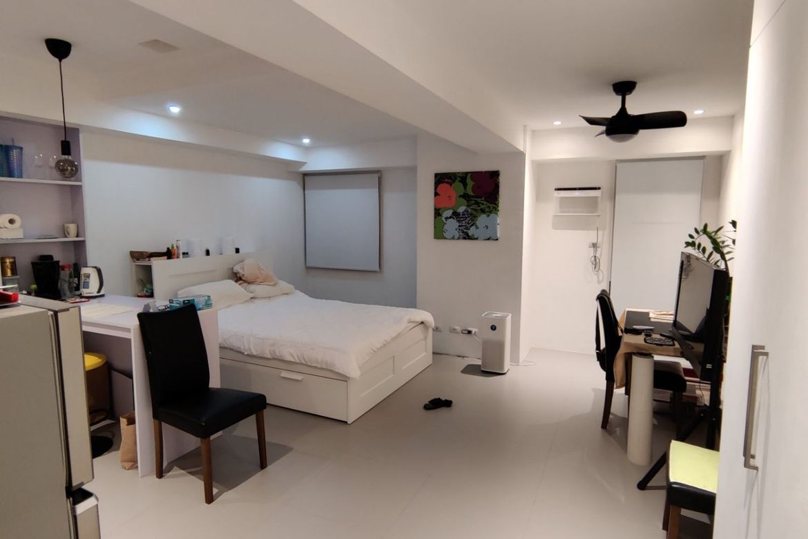 Condo for Sale in Alabang, Muntinlupa, Metro Manila
