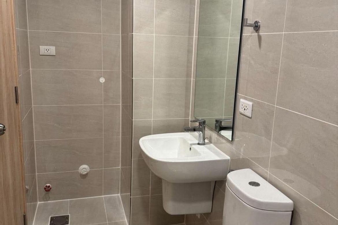 Condo for Sale in Almanza Dos, Las Piñas, Metro Manila – photo 5