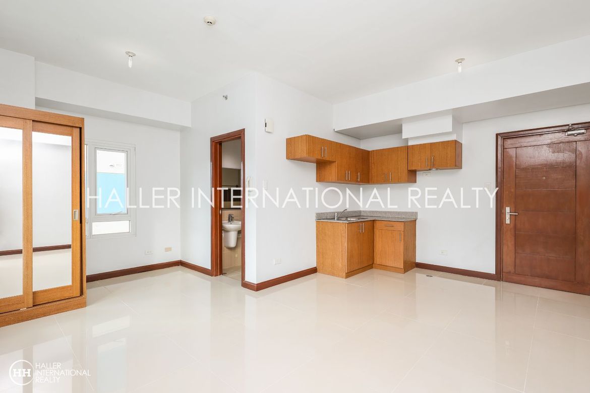 Condo for Sale in AmiSa Private Residences, Punta Engaño, Lapu-Lapu, Cebu – photo 3