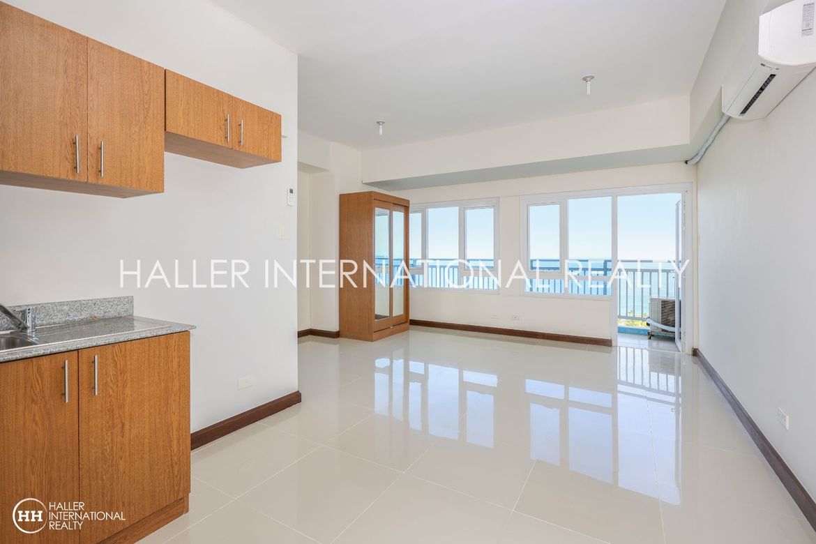Condo for Sale in AmiSa Private Residences, Punta Engaño, Lapu-Lapu, Cebu – photo 2